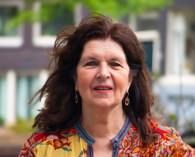 Portretfoto Froukje Santing, door fotograaf Menno Hoope