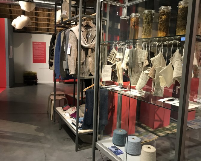 Deel van de expositie 100% Wol